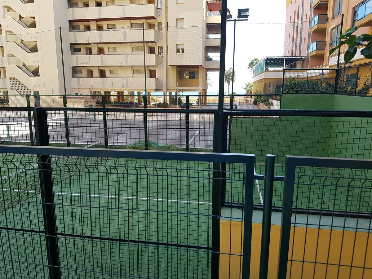 Habitaciones Bajondillo 托雷莫利诺斯 外观 照片