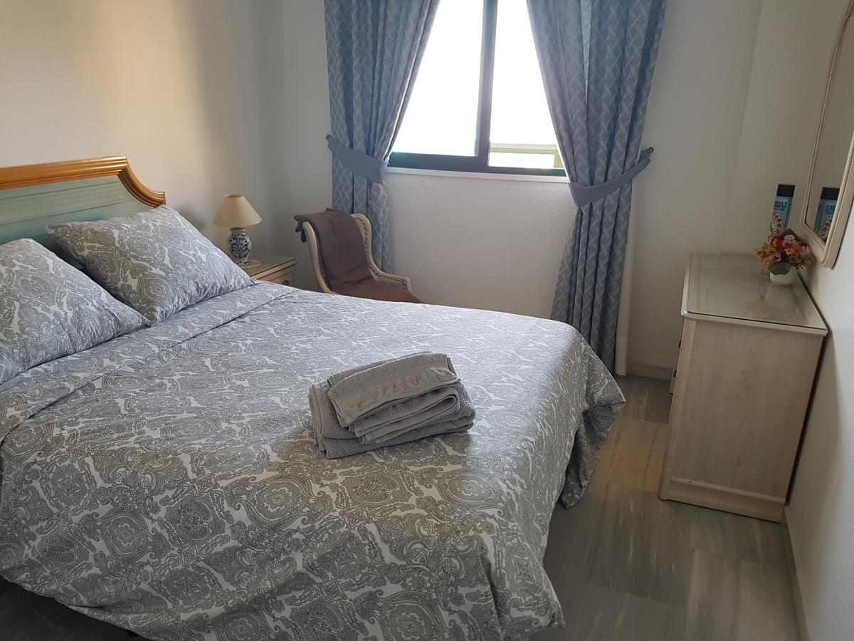 Habitaciones Bajondillo 托雷莫利诺斯 外观 照片